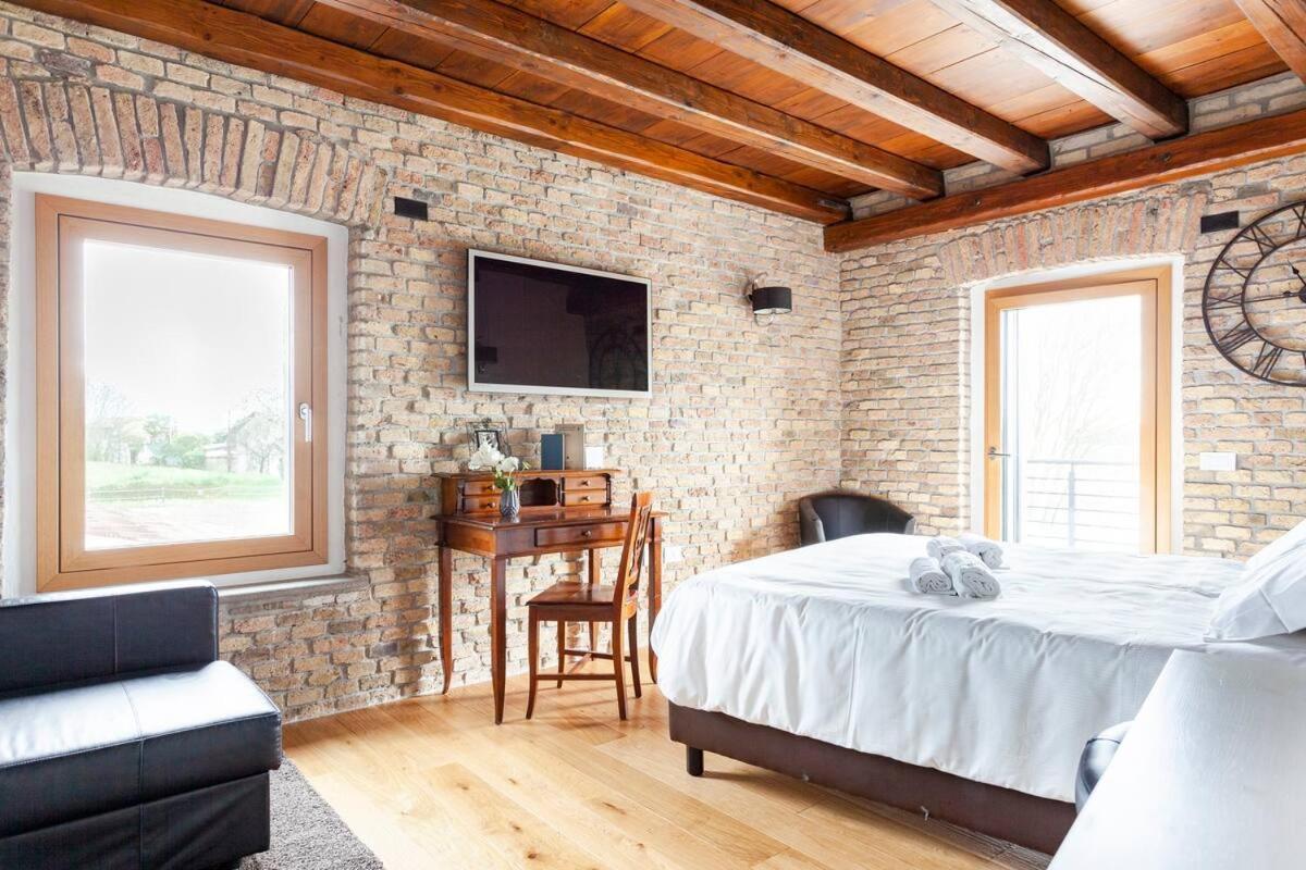 B&B La Corte Dei Vizi Clauiano Ngoại thất bức ảnh